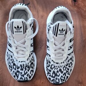Adidas Womens Black and White Leopard Sneakers